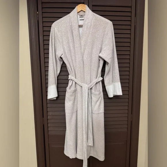 Cozy Cream Belted Women’s Robe Size M NWOT - Picture 1 of 7